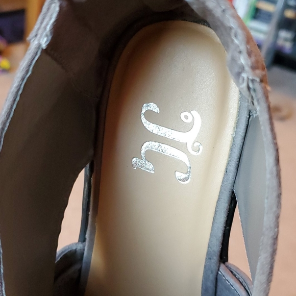 TG taupe suede ankle boots size 11 - Picture 11 of 11